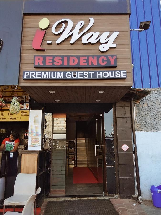 Hotel I-Way Residency Perungudi Chennai Exterior foto